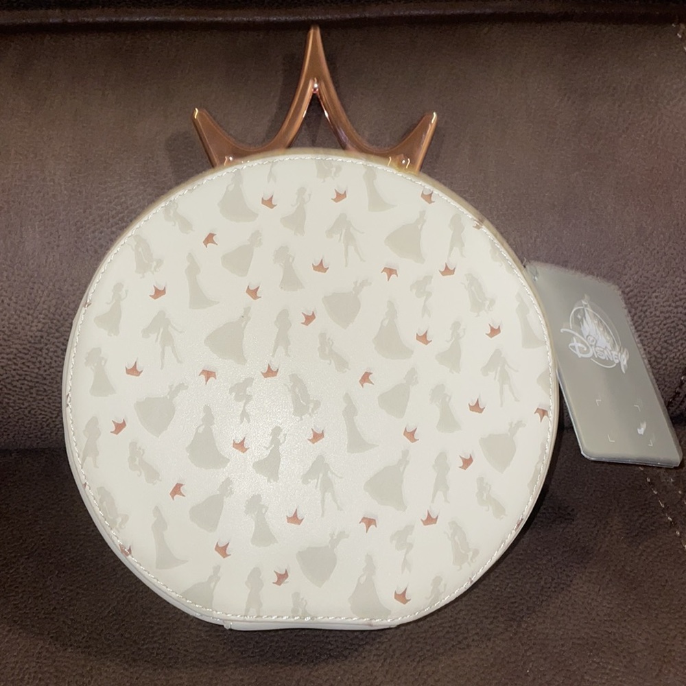 Princess 👑 crossbody - Picture 7 of 9